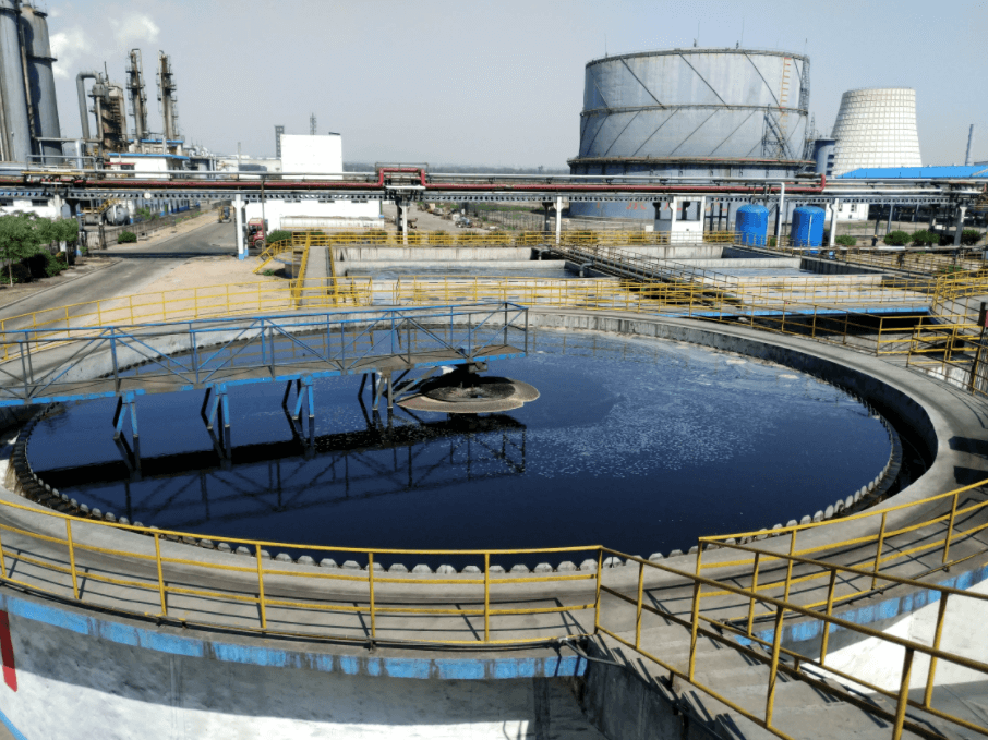 （圖：有機(jī)硅水處理消泡劑除泡效果）